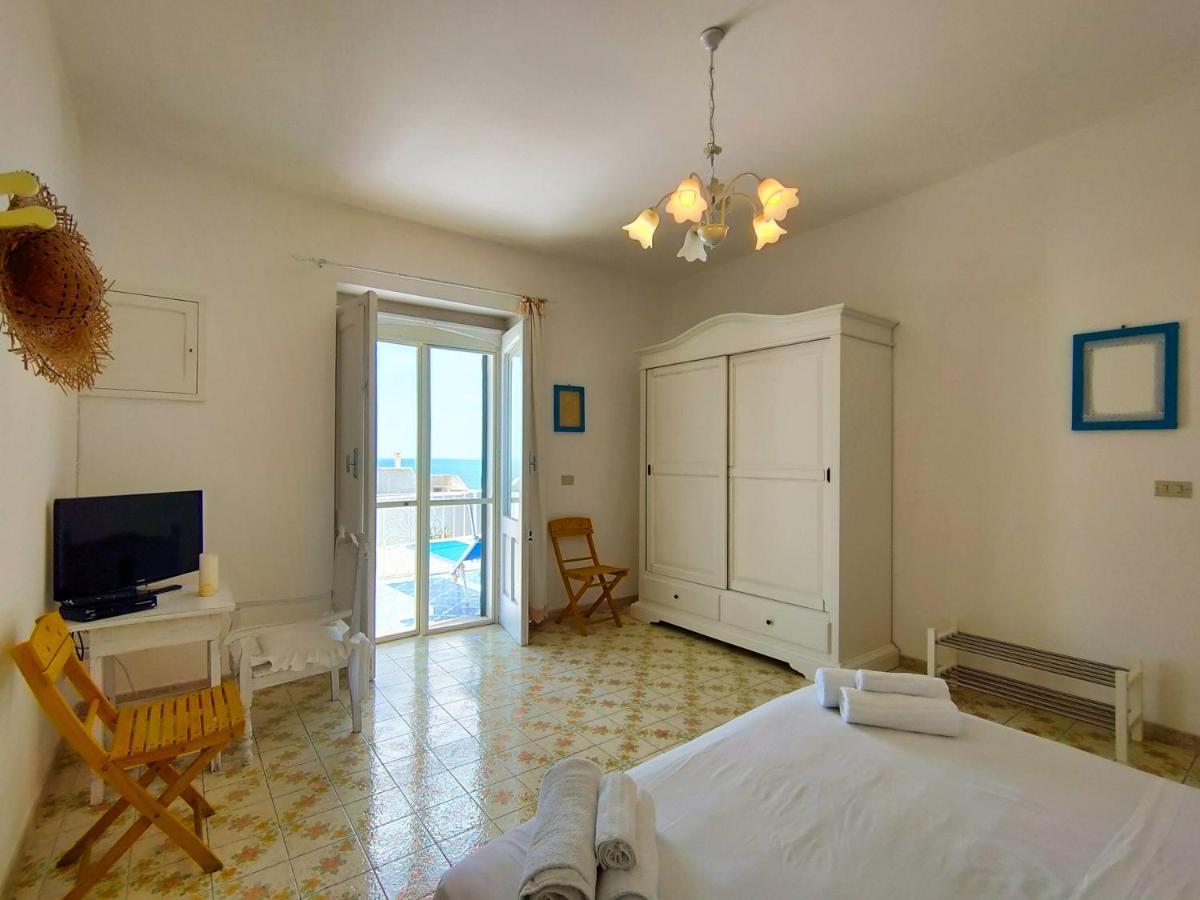 마리나 세라 La Caura Di Casa Camilla Journey 아파트 외부 사진